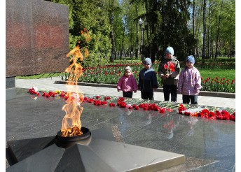 ВЕЛИКИЙ ДЕНЬ • ДЕНЬ ПОБЕДЫ