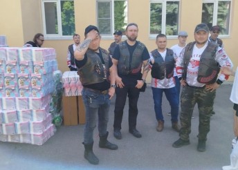 «Ночные волки» устроили праздник в «Милосердии»