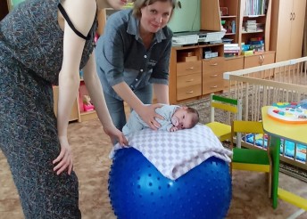 Тепло маминых рук