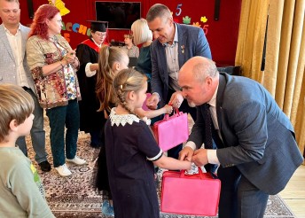 Соберем ребенка в школу