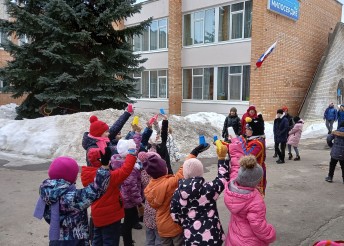 МАСЛЕНИЧНЫЕ ИГРЫ И ЗАБАВЫ В ЦЕНТРЕ «МИЛОСЕРДИЕ»