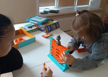 Тестирование новых настольных игр в Алых Парусах